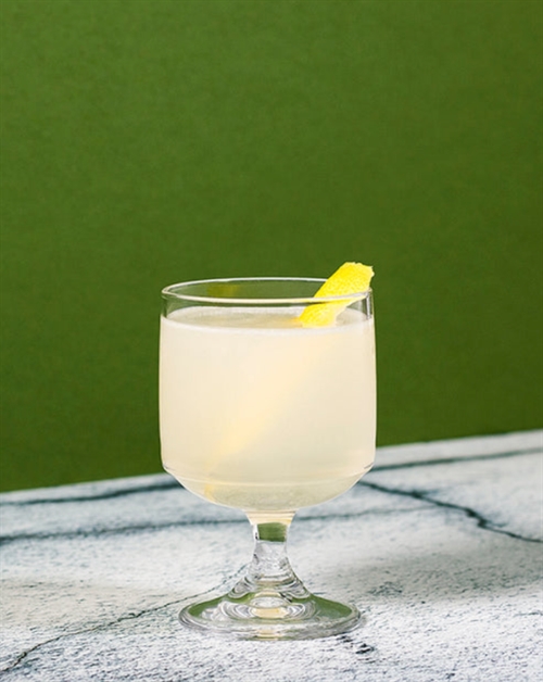 20TH CENTURY - Ncnean Cocktail