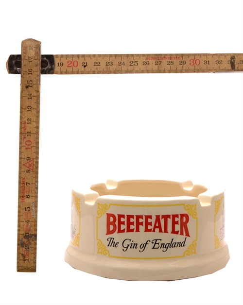 Askebæger med Beefeater whiskylogo 6
