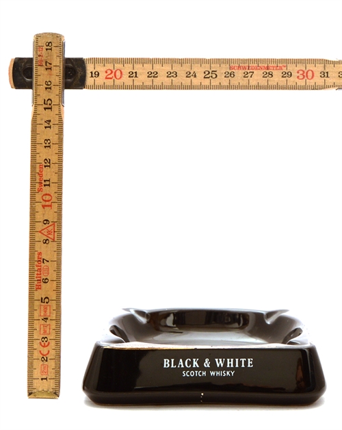 Askebæger med Black & White whiskylogo 12