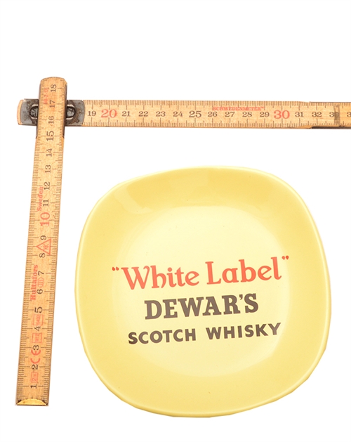 Askebæger med Dewars whiskylogo 2