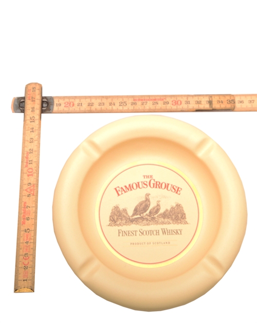Askebæger med The Famous Grouse whiskylogo 3