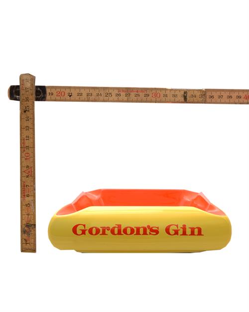 Askebæger med Gordons whiskylogo 3