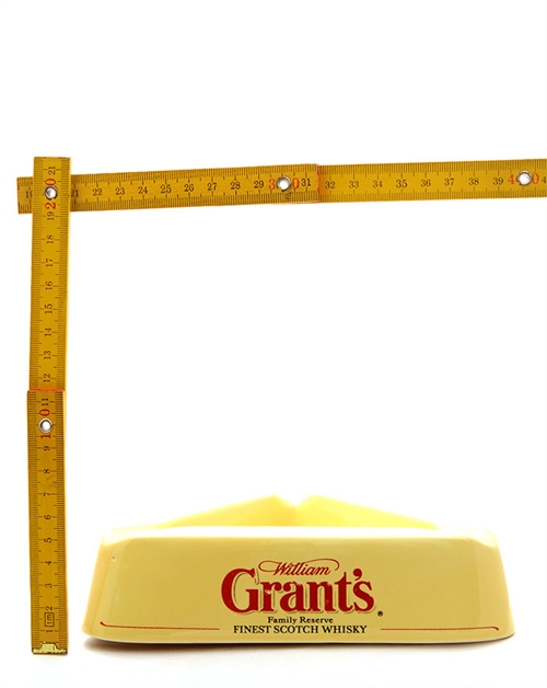 Askebæger med Grants whiskylogo 7