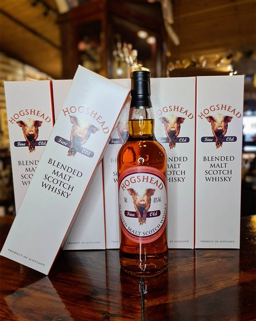 Hogshead En sød grissebasse af Luka Gottschalk