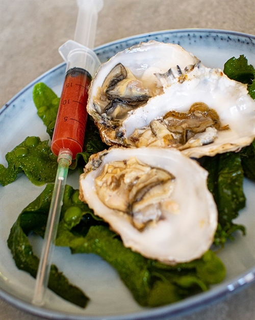 Bloody Mary injicerede østers - Mad med promiller af Jan Ohrt - København Klassisk Vodka