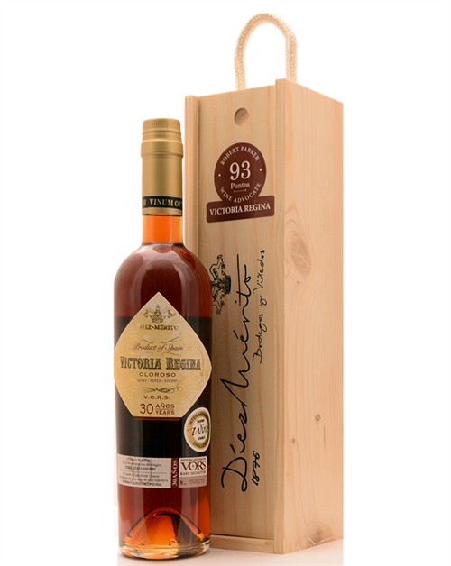 Diez Merito 30 yr Victoria Regina Oloroso Sherry Bodegas