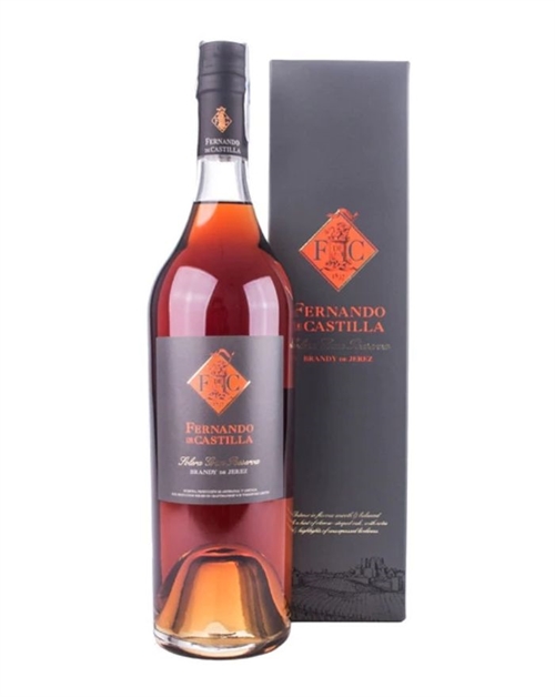Rey Fernando Solera Gran Reserva Brandy indeholder 70 centiliter med 38 procent alkohol
