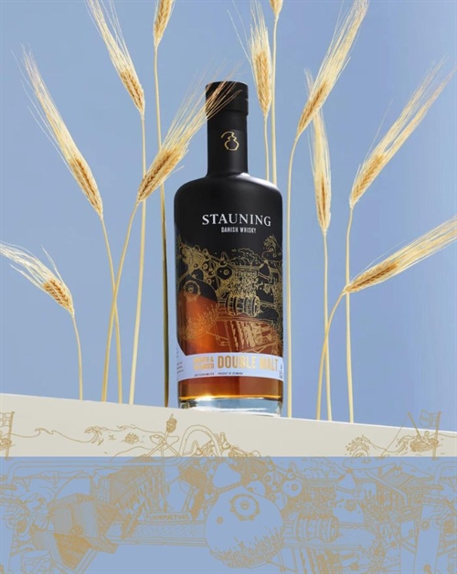 Vores whiskyblogger Steven Kramme smager på Stauning Double Malt og Dirty Bastard