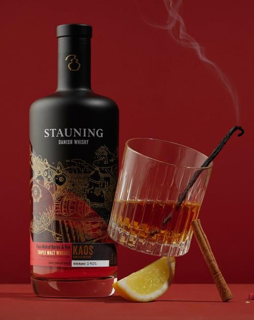 Ny Stauning KAOS på trapperne - en Limited Edition med Rum Cask Finish