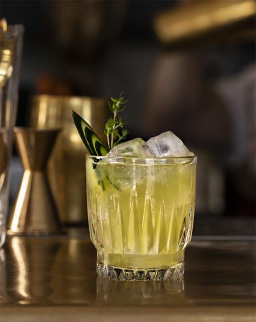 The Rusty Jigger Gin & Thyme Cocktail med Gunroom Gin