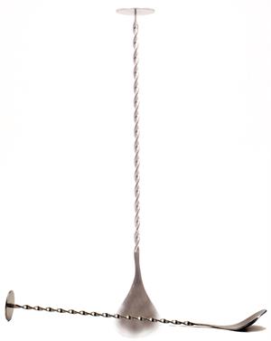 Cocktail spoon with masher